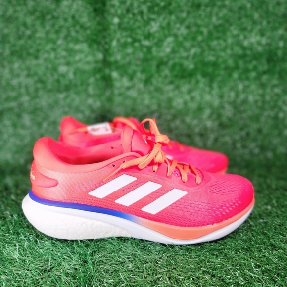 Adidas Supernova 2 Solar Red Men's Running Shoes Size 10.5 men's Brand new - Picture 1 of 6